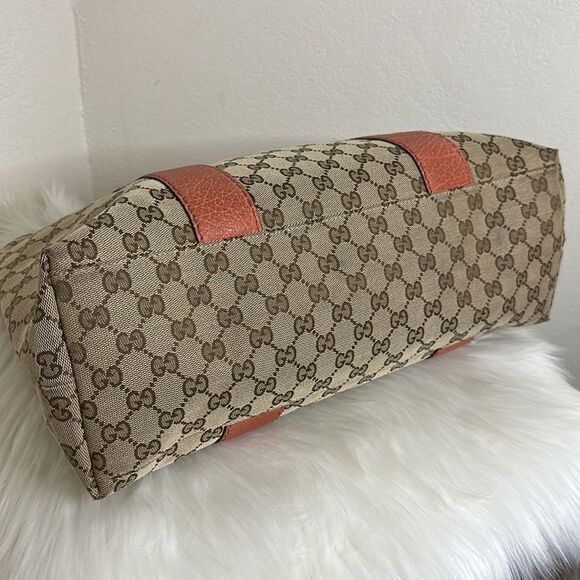 💯Authentic Gucci Tote Handbag with Bamboo 🍀 - Picture 6 of 15